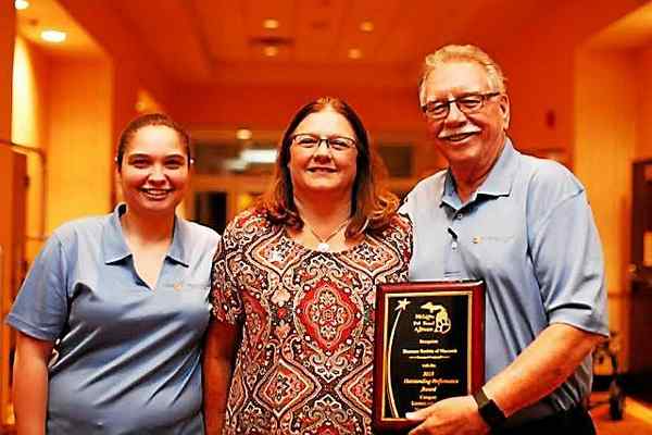 Humane Society of Macomb Receives Save Rate Award