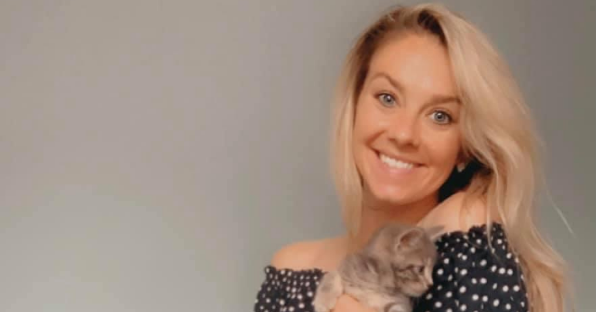 Ariel R WordPress Feature Image